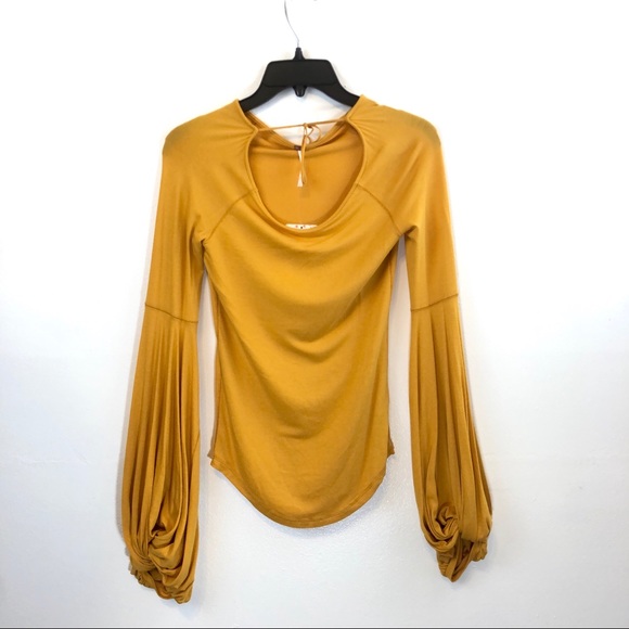 Free People To The Tropics Top - Picture 2 of 11